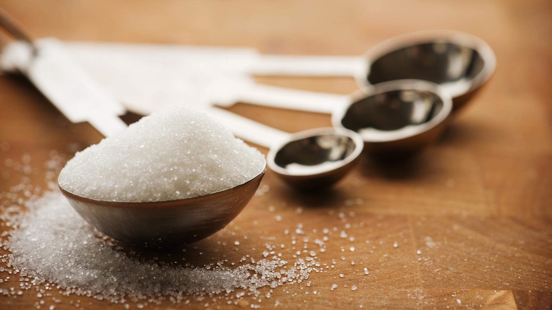 sugar can cause gum disease